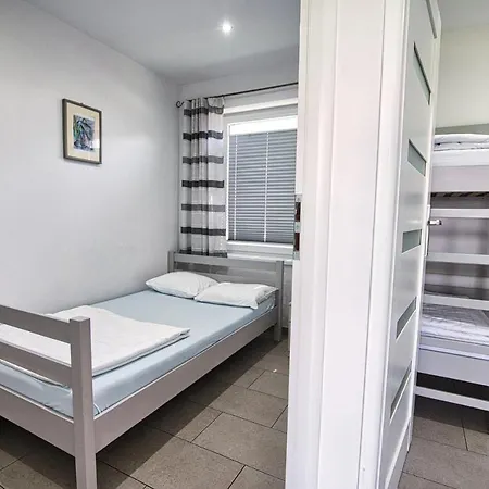 Apartamenty I Domki U Basi Zator Exterior photo