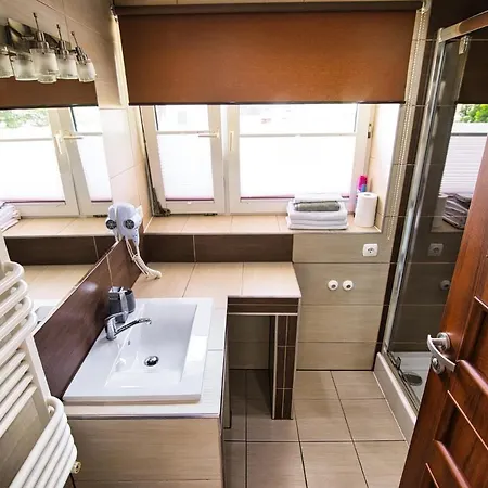 Apartamenty I Domki U Basi Zator Exterior photo