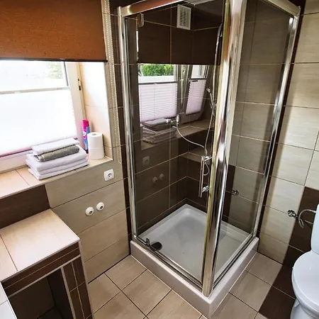 Apartamenty I Domki U Basi Zator Exterior photo